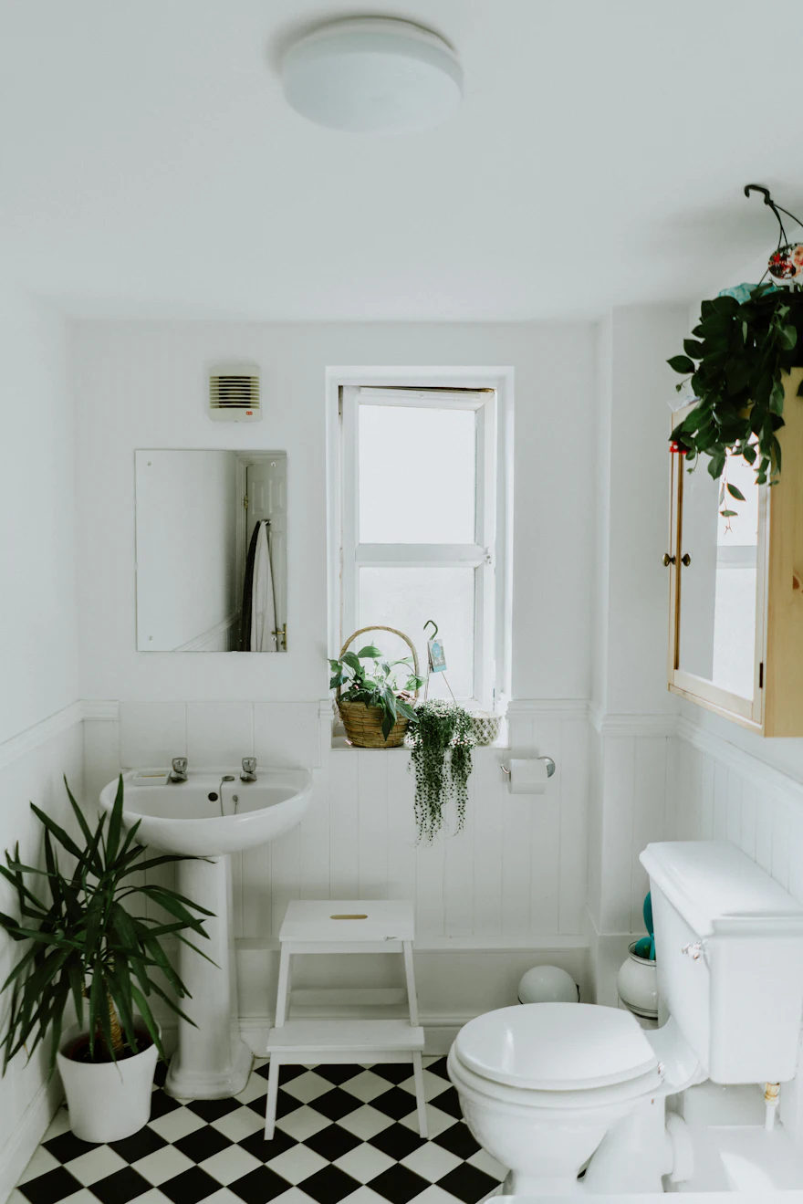 Repiped classic bathroom with pedestal sink and new supply lines